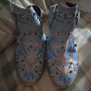 Floral Embroidered Ankle Boots in Blue